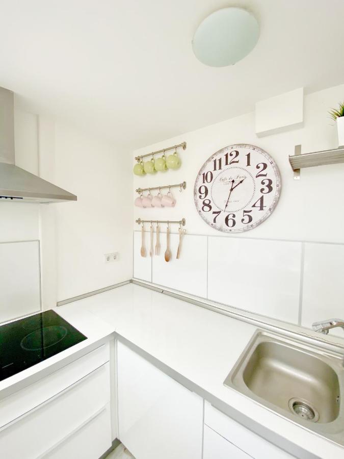 Loft With Rooftop And Free Parking In Garage Budapest Eksteriør bilde